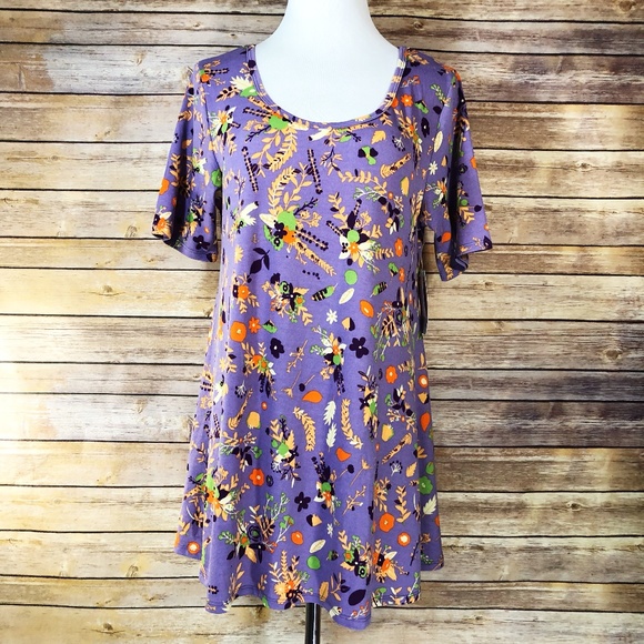 LuLaRoe Tops - Lularoe Purple Floral Short Sleeve Perfect Tee